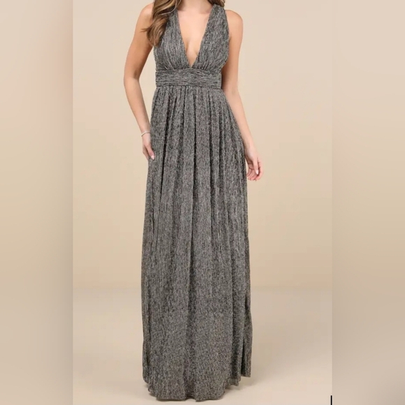 🛍 NWOT Lulu's Looking Radiant Gold Metallic Maxi Dress AD4563LU Size Large - Picture 14 of 14